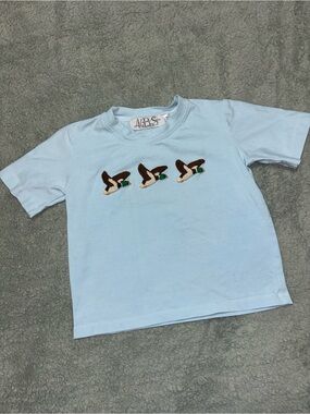 French Knot Duck Tee